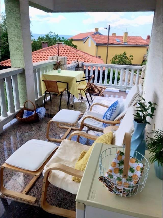 Sanmari Hotel Novi Vinodolski Kültér fotó